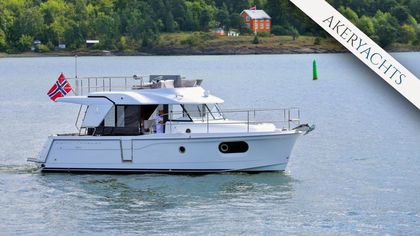 32' Beneteau 2018 Yacht For Sale